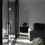 Od'a Apartment Roses